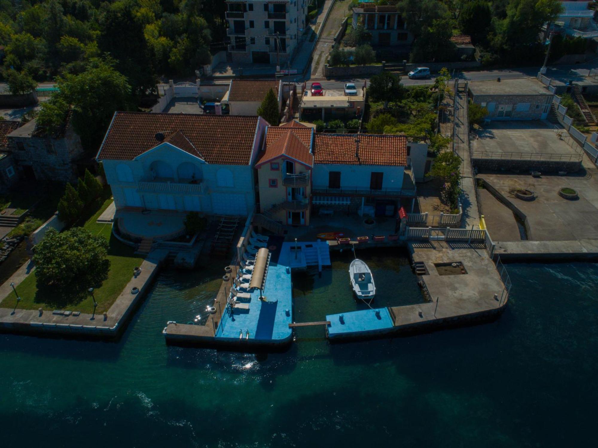 Porto Del Sole Apartments Tivat Exterior foto