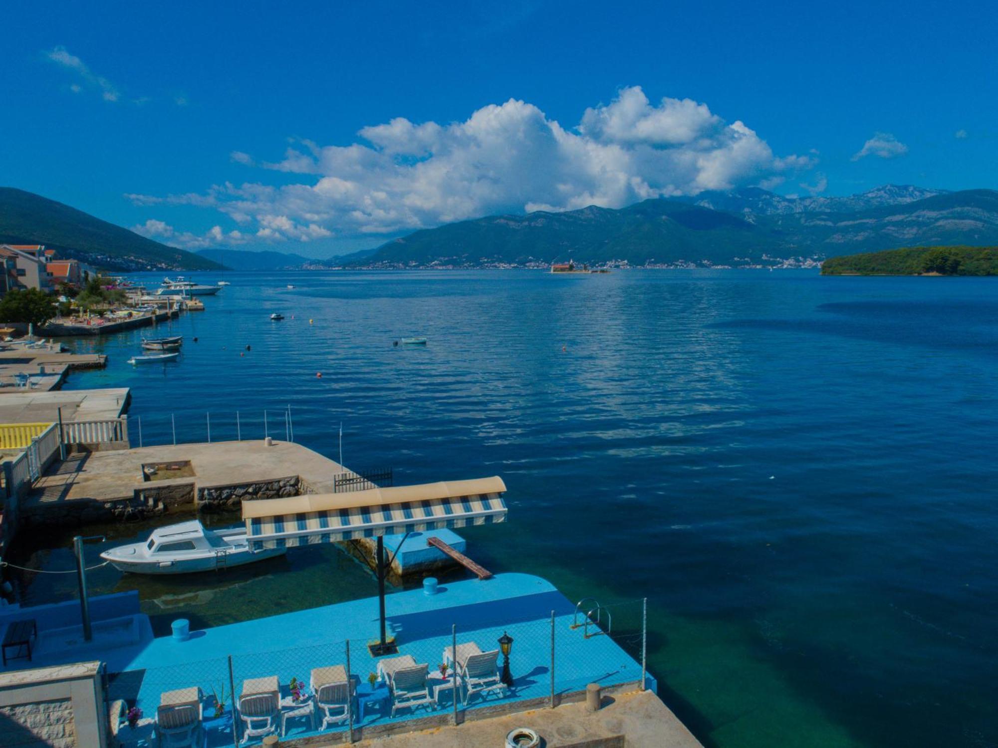 Porto Del Sole Apartments Tivat Exterior foto